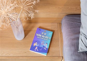 Sổ tay Thương mại điện tử dành cho Thanh thiếu niên: hành trang bước vào thế giới số an toàn và thông minh